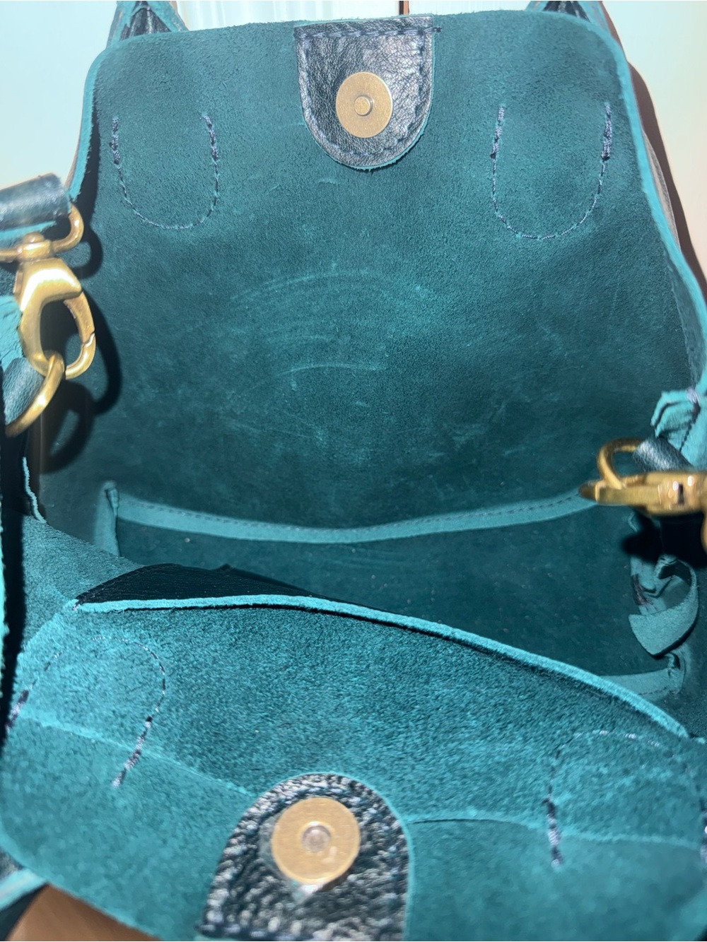 Raindrop Crossbody Boreal size Large (never used) - Picture 3 of 3
